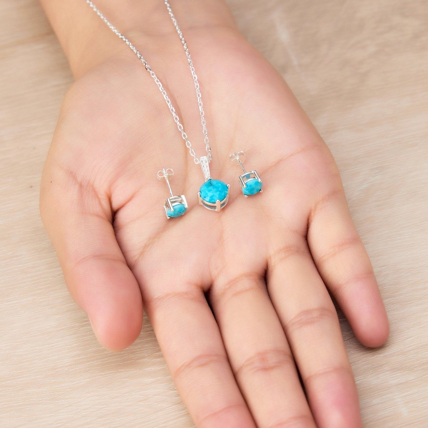 Sterling Silver Synthetic Turquoise Gemstone Set with Quote Card