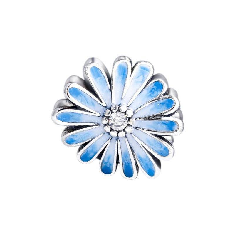 Blue Daisy Charm - Brighten Your Bracelet with Blooms 🌼💙. Features silver petals with gradient blue enamel and a sparkling center, ideal for spring jewelry.