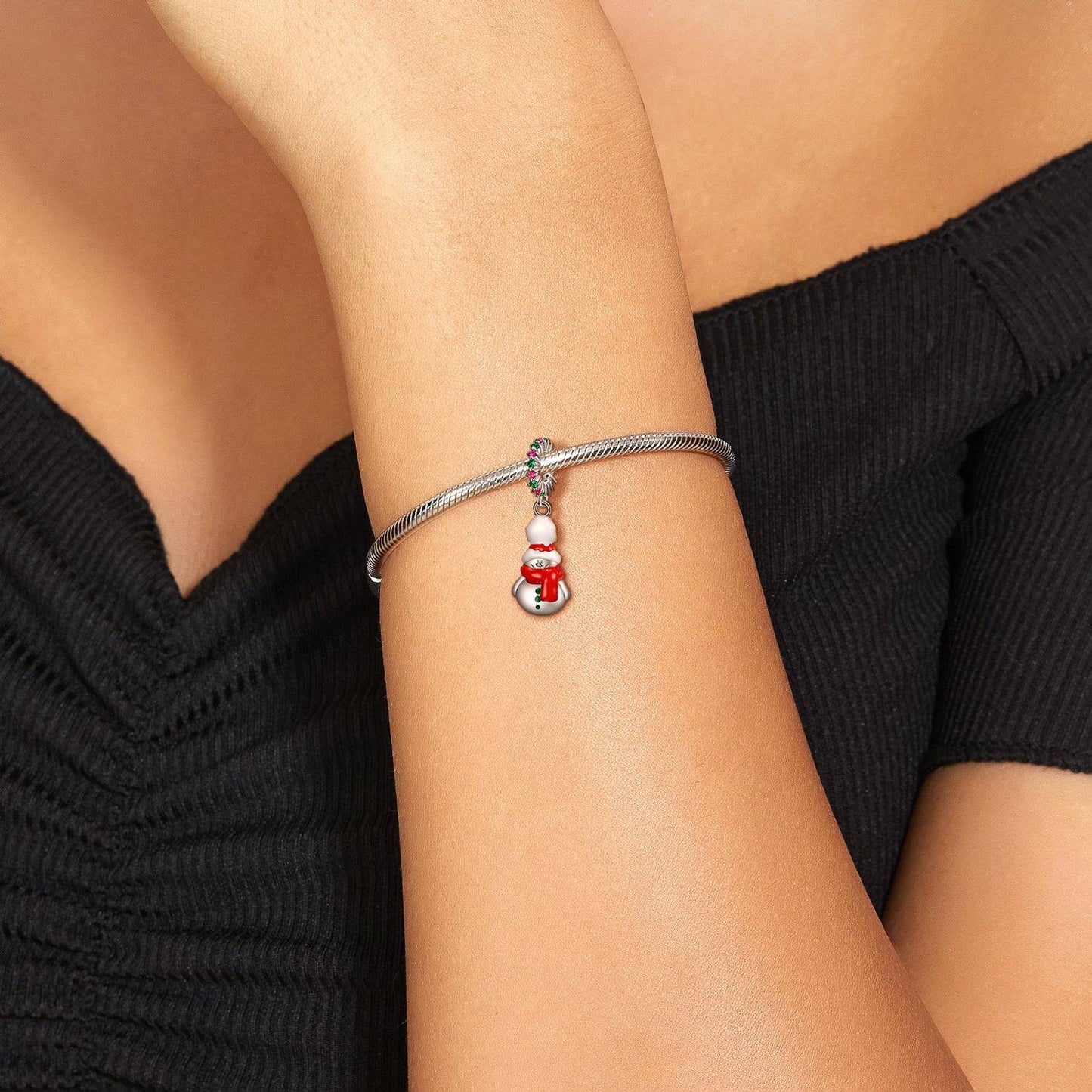 Snowman charm on bracelet, elegant winter accessory